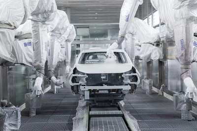 領(lǐng)克張家口工廠正式落成，引領(lǐng)汽車產(chǎn)業(yè)轉(zhuǎn)型升級